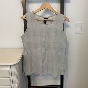 Elegant Gray Sleeveless Top. 100% cotton. Perfect for summer or layering.